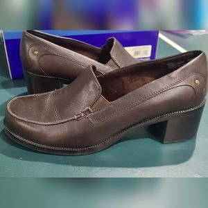 White Mountain Shoes